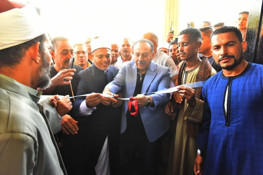محافظ أسيوط يفتتح مسجد أبو بكر الصديق بعد تطويره كباكورة لخطة تنمية شاملة بقرية عرب الكلابات بالفتح