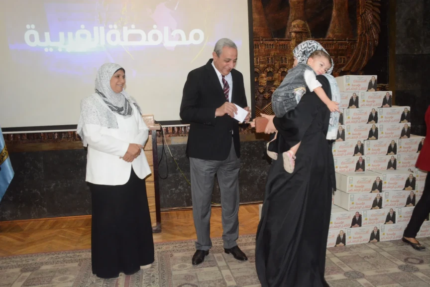 محافظ الغربية يطلق “أسبوع الخير” بمناسبة العيد القومي ويرسم البسمة على وجوه الأسر الأكثر احتياجًا