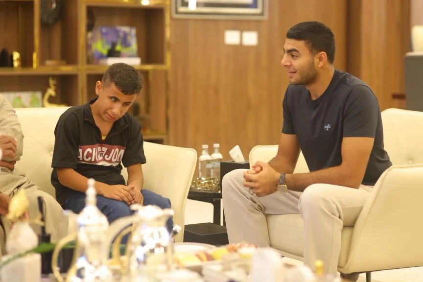 رجل الأعمال عصام العرجاني يتكفل بـ شنودة الحداد الكفيف