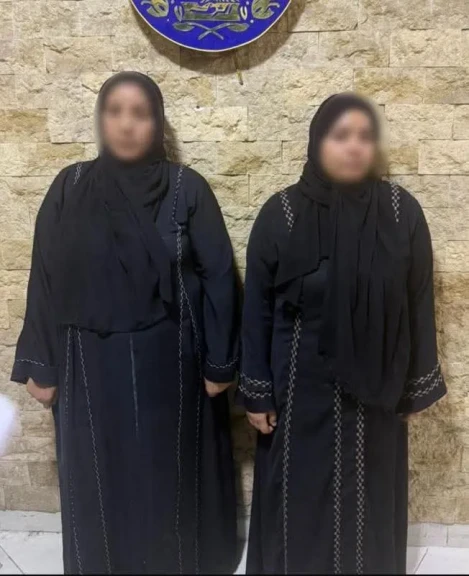 كشف ملابسات مقطع فيديو تم تداوله بمواقع التواصل الإجتماعى تضمن حدوث مشادة كلامية وألفاظ خادشة للحياء بين سيدتين بالشرقية .. وضبط مرتكبى الواقعة