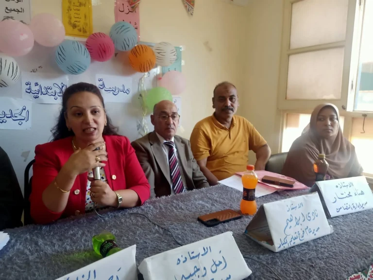 محافظ أسيوط : تضافر الجهود ضرورة لتنفيذ برامج محو الأمية بالقرى.. واحتفالية لتسليم شهادات ”لا أمية مع تكافل”