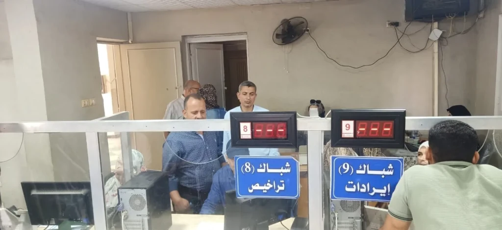 تنفيذا لتوجيهات محافظ الدقهلية قيام لجنة للمرور ومتابعة الحالة العامة بالمراكز والمدن وانتظام العمل وتقديم الخدمات للمواطنين بالمراكز التكنولوجية