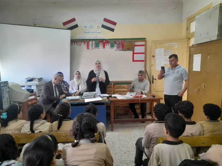 في إطار إطلاق محافظ الدقهلية حملة التوعية والتواصل المجتمعي ”نظافة محافظتنا...أكيد مسؤوليتنا ”.