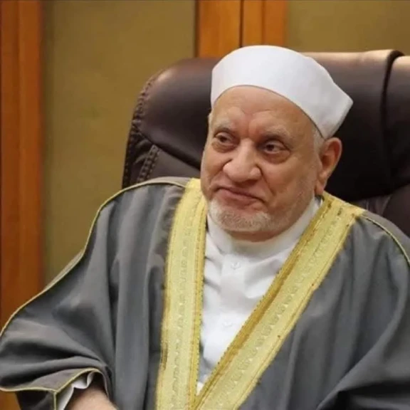 محافظ الدقهلية ينعي فقيد الأمة الإسلامية والعربيه العالم الجليل الدكتور أحمد عمر هاشم