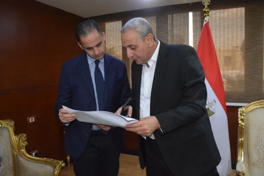 محافظ الغربية يستقبل نائب وزير الصحة ويؤكد القطاع الطبي بالمحافظة يشهد طفرة غير مسبوقة بدعم القيادة السياسية وتعاون وزارة الصحة