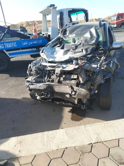 وفاة شخص وإصابة سيدة وأطفالها في حادث تصادم بالتجمع الخامس