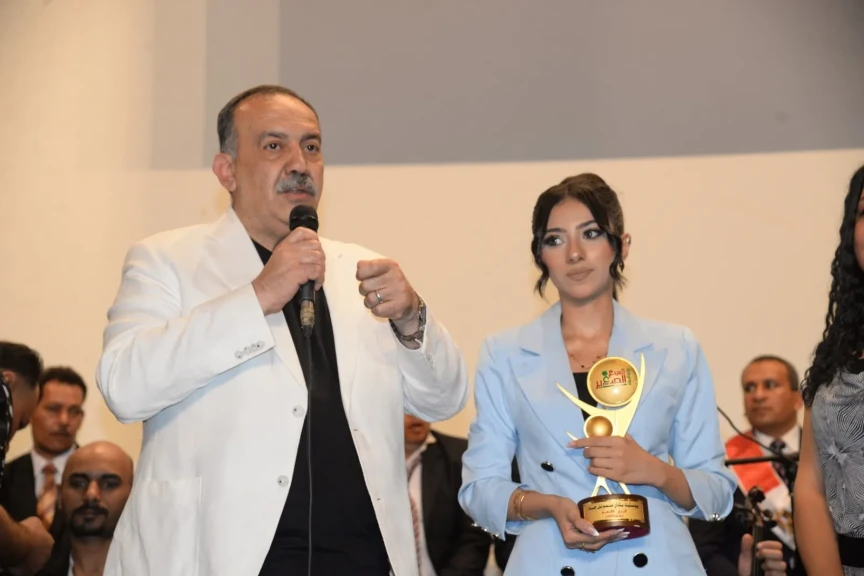 محافظ أسيوط يشهد احتفالية الهيئة العامة لقصور الثقافة بالذكرى الـ 52 لانتصارات اكتوبر المجيدة بعنوان ”وفرحت مصر”