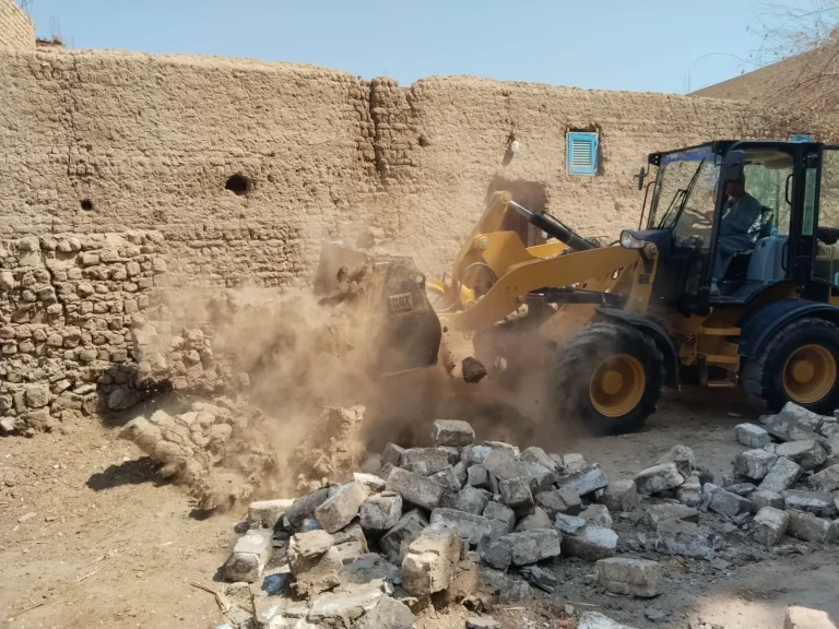 محافظ أسيوط: إزالة 115 حالة تعدي واسترداد 2612 فدانًا من أملاك الدولة ضمن المرحلة الثالثة من الموجة الـ27