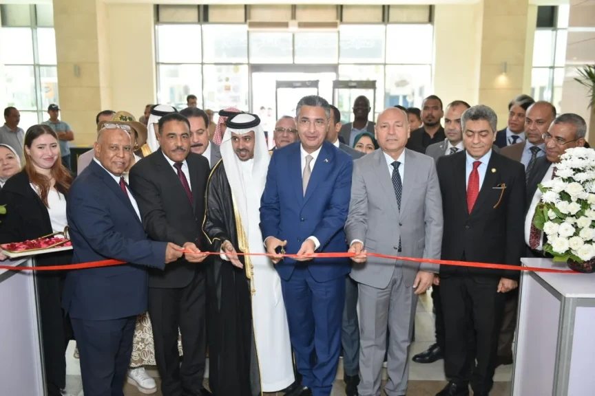 بالصور .. وزير التموين والتجارة الداخلية يفتتح النسخة الثانية من الملتقى والمعرض الدولي للتمور