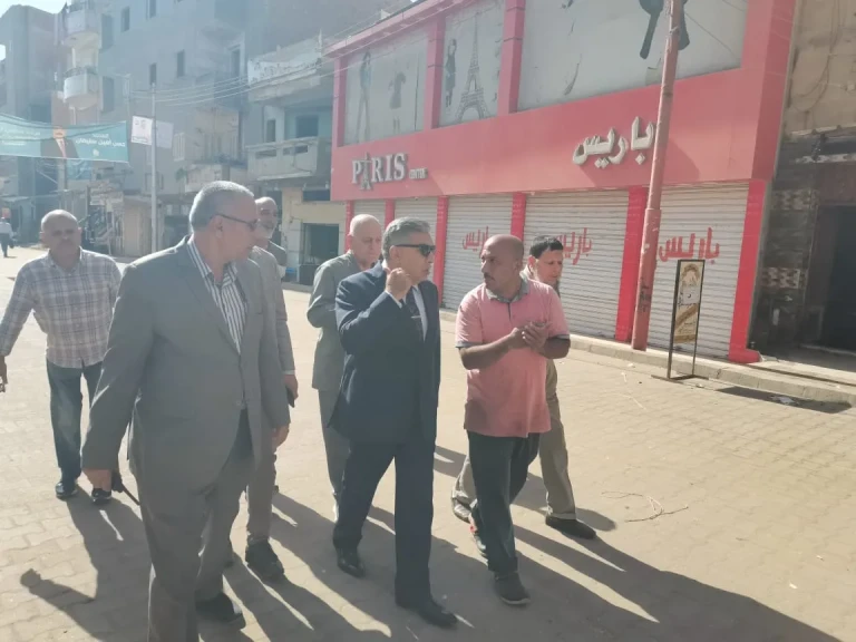 محافظ الدقهلية في جولة صباحية بالمنصورة لمتابعة أعمال النظافة وحالة الإشغالات