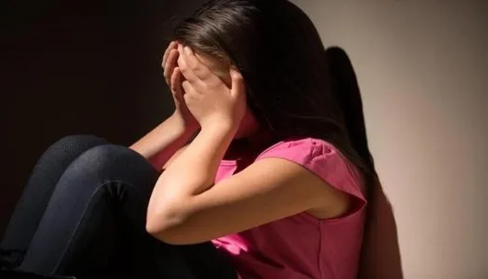 سلبها عذريتها ..قرار عاجل حبس عجوز مسن بتهمه الاعتداء علي فتاة قاصر بسمنود 4 أيام وعرضها علي الطب الشرعي