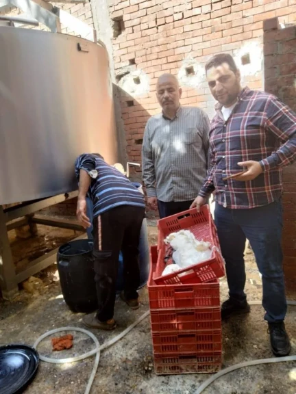 محافظ أسيوط: ضبط معمل ألبان غير مرخص بداخله طن لبن غير صالح للاستهلاك الأدمي خلال حملة رقابية بالقوصية