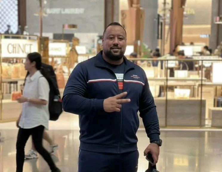 كابتن حامد خلاف يحصد التتويج بميداليتين عالميتين في بطولة اقوي رجل بالعالم