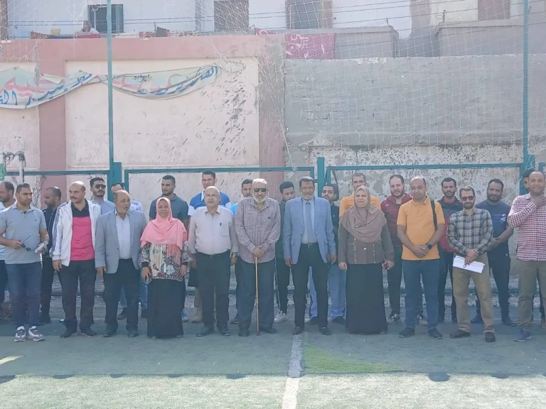 مدير تعليم أسيوط يعلن استمرار تدريب المعلمين الجدد والعاملين بالحصة على المناهج الدراسية المطورة