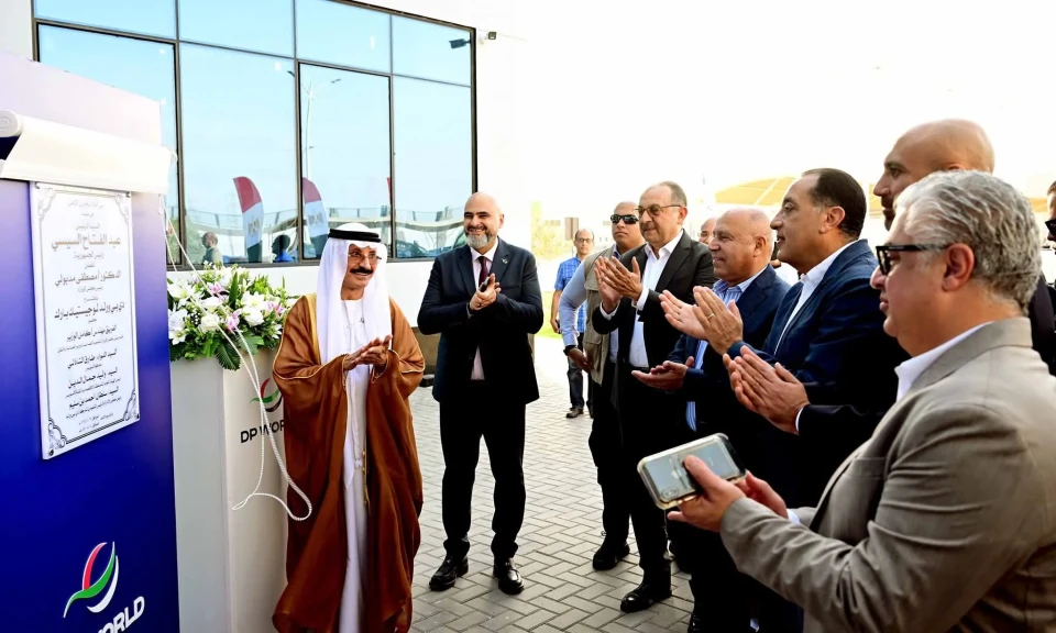 باستثمارات 85 مليون دولار:  رئيس الوزراء يفتتح مستودع موانئ دبي العالمية ”مصر للخدمات اللوجستية” في ختام جولته بمنطقة السخنة المتكاملة