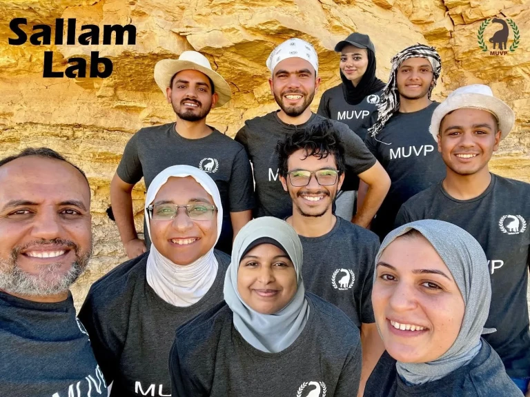 بالصور  وزير التعليم العالي  يهنئ جامعة المنصورة بمناسبة اكتشاف عالمي جديد في مجال الحفريات الفقارية