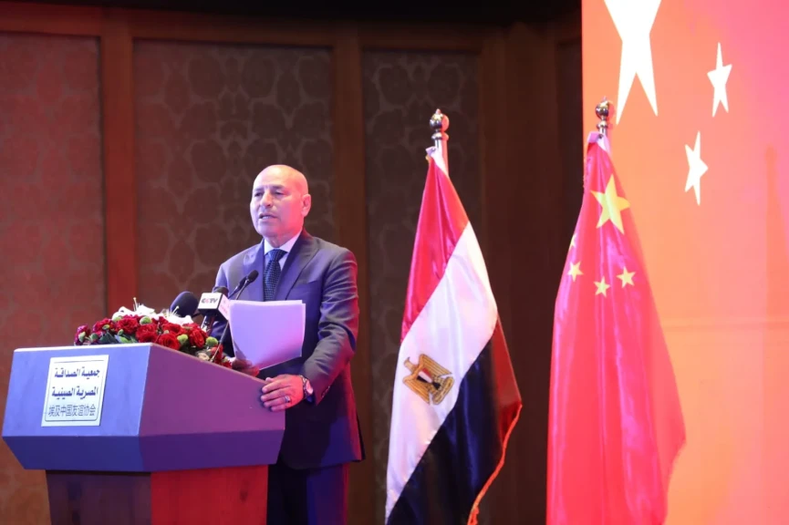 محافظ القاهرة يشهد الاحتفالية التى أقامتها جمعية الصداقة المصرية الصينية بمناسبة الذكرى ال ٧٦ لتأسيس جمهورية الصين الشعبية
