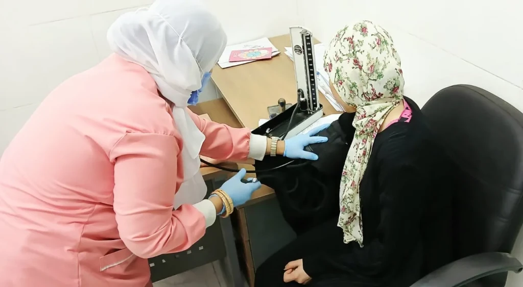 محافظ الدقهلية : 1736 مواطن استفادوا من القافلة الطبية المجانية في هلا مركز ميت غمر