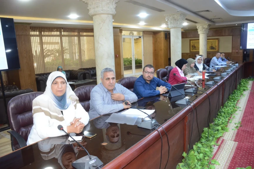 عروس الدلتا تواصل كتابة فصلها الذهبي في “حياة كريمة” الغربية تتربع على عرش “حياة كريمة” بنسبة تنفيذ تتجاوز 97.24% وتضع المحافظة في الصدارة وتواصل العمل للوصول إلى 100%