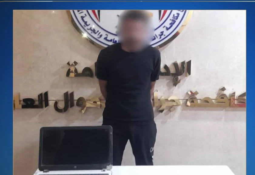 بالصورة .. سقوط عاطل تخصص فى النصب والإحتيال على المواطنين والإستيلاء على أموالهم بزعم توفير تأشيرات سفر لأداء العمرة