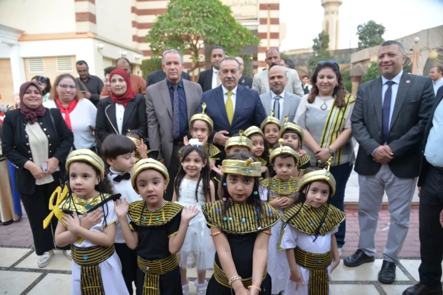 محافظ أسيوط يشهد احتفالية كبرى بنادي أسيوط الرياضي تزامنًا مع الافتتاح التاريخي للمتحف المصري الكبير .. عروض فرعونية ومعرضًا فنيًا يجسدان عظمة الحضارة المصرية