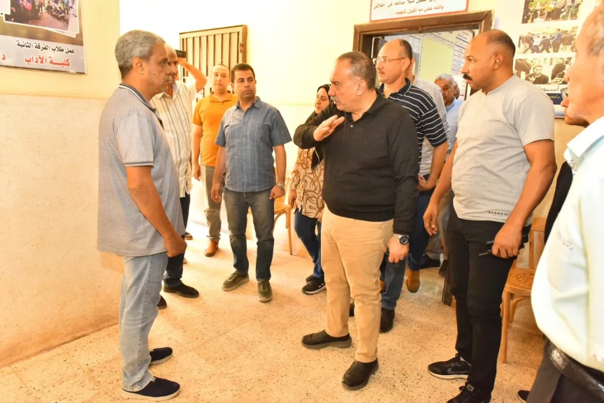 محافظ أسيوط