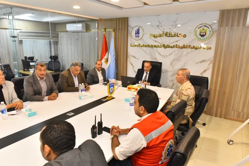 محافظ أسيوط