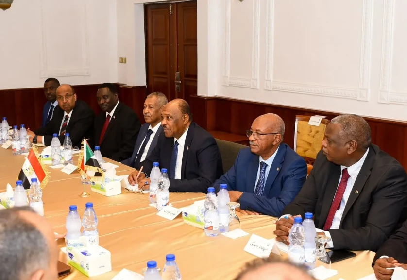 العلاقات الثنائية وتطورات الأزمة السودانية