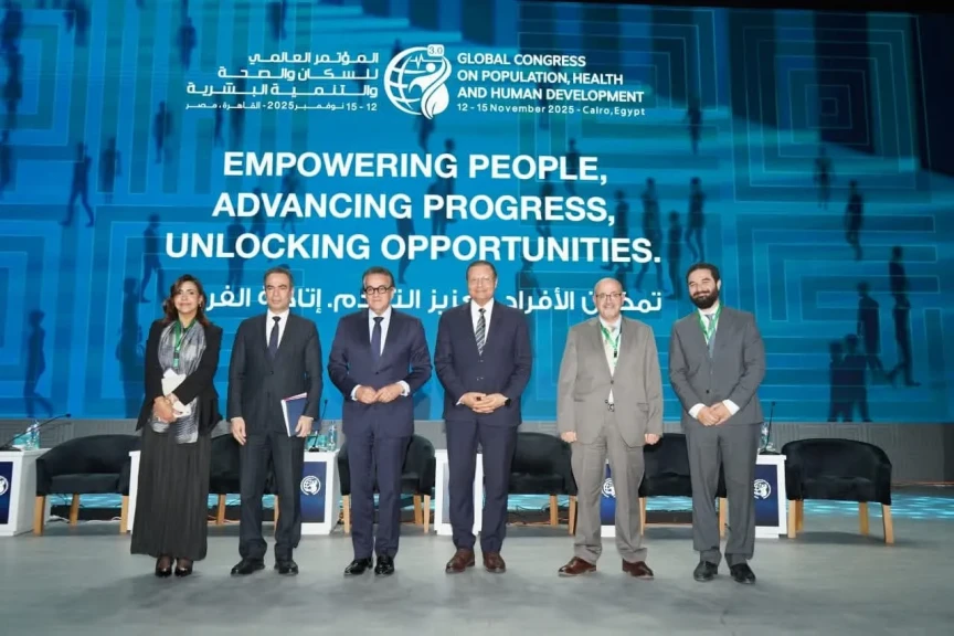 اثناء المؤتمر العالمي