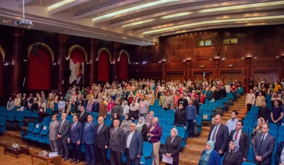 رئيس جامعة طنطا يفتتح مؤتمر ”الأطباء المقيمين بمستشفيات جامعة طنطا نحو مستقبل أفضل”