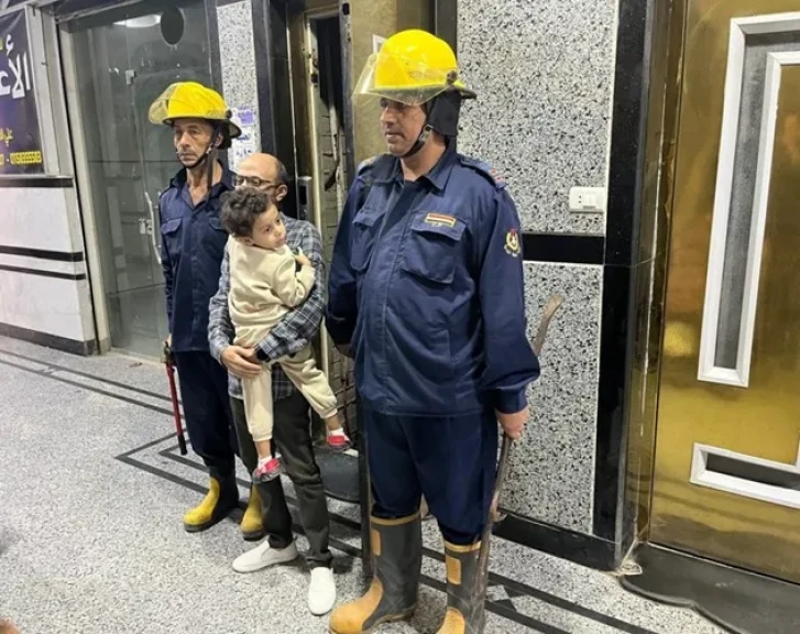 اثناء انقاذهم