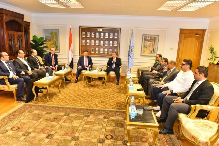 محافظ اسيوط