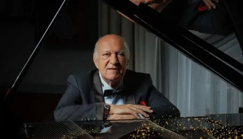 نقل عمر خيرت للمستشفى بعد تعرضه لأزمة صحية