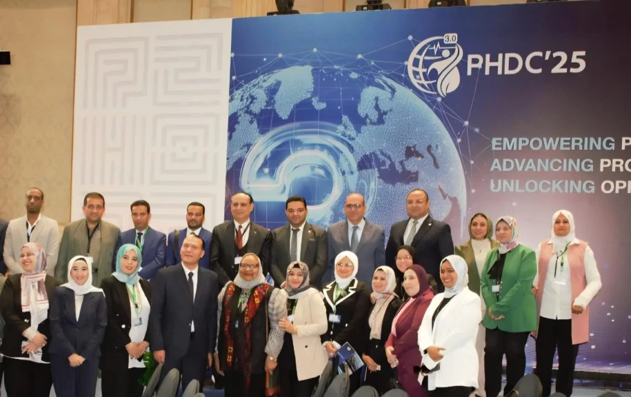 محافظ أسيوط يشيد بمشاركة وحدة السكان في المؤتمر العالمي للسكان والصحة والتنمية 2025 ويؤكد أهمية تحسين الخصائص السكانية