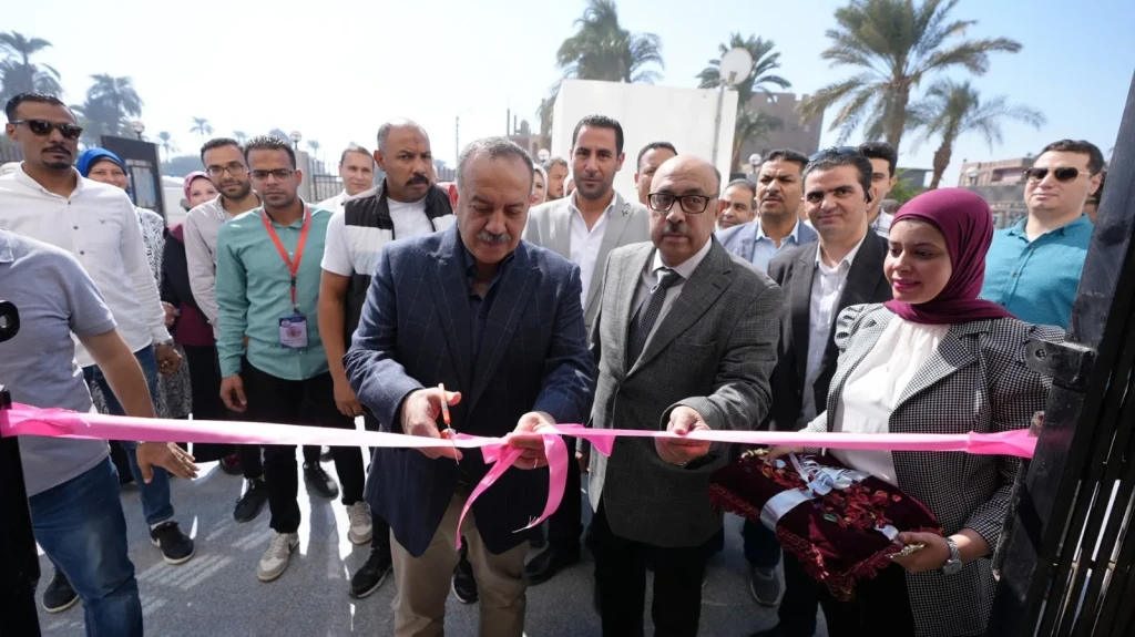 محافظ أسيوط يفتتح وحدة طب أسرة جزيرة بهيج بتكلفة 60 مليون جنيه استعدادًا لانضمامها لمنظومة التأمين الصحي الشامل