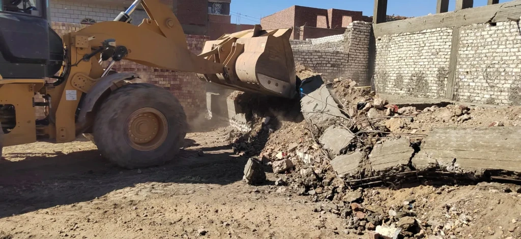 محافظ أسيوط: استرداد أكثر من 4 آلاف متر مربع وإزالة 29 حالة تعدي ضمن المرحلة الثالثة من الموجة 27 للازالات