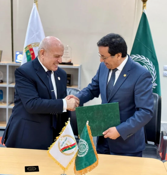 توقيع مذكرة تفاهم بين النيابة الإدارية والمنظمة العربية للتنمية الإدارية