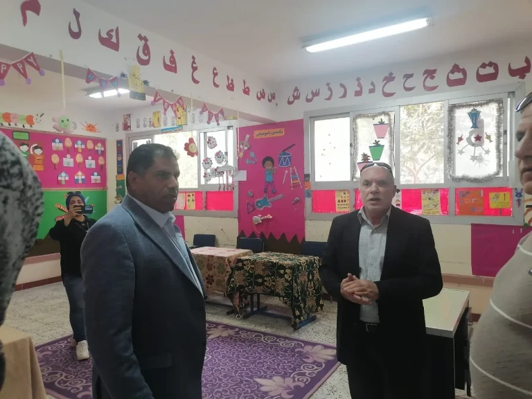 تنفيذا لتوجيهات محافظ الدقهلية ..  السكرتير المساعد يتفقد الإستعدادات النهائية للجان الإنتخابية بدكرنس