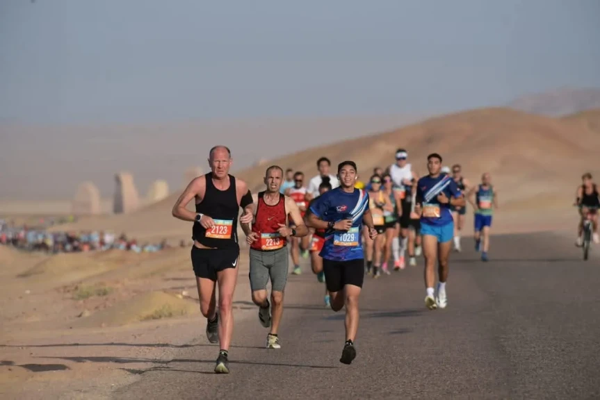 ضمن فعاليات مهرجان البحر الأحمر للسياحة الرياضية..  وزارة الشباب والرياضة تُعلن ختام ماراثون شرم الدولي في نسخته الرابعة عشرة وتألق عالمي بمشاركة 25 جنسية