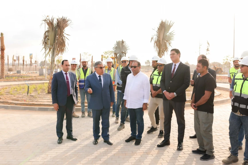 محافظ الدقهلية يتفقد مشروع المنطقة اللوجستية الجديدة على طريق رافد جمصة ويوجّه الالتزام بالبرنامج الزمني لتنفيذ الأعمال
