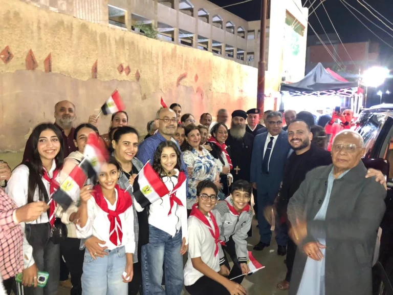 محافظ الدقهلية يتابع سير اللجان الانتخابية ليلاً  .. ويشيد بالمشاركة الإيجابية والمشهد الديمقراطي المشرف