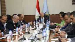 محافظ القاهرة يترأس إجتماع موسع...