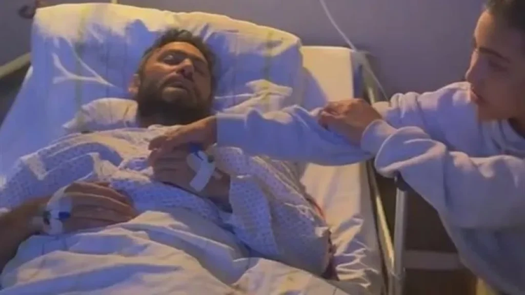 تفاصيل الحالة الصحية للفنان تامر حسني يرويها الصحفي خالد شاهين