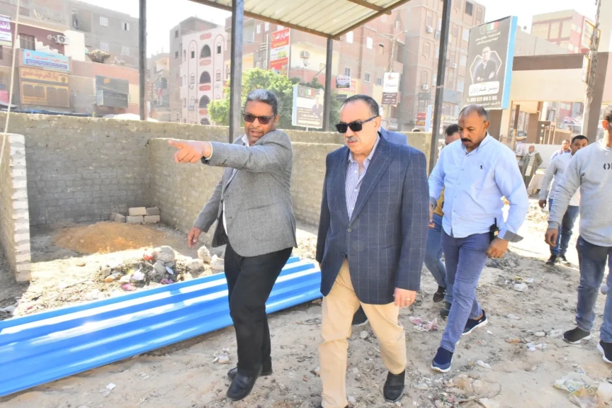 محافظ أسيوط يتفقد التشطيبات النهائية لسوق أبنوب الحضري والمبنى الإداري ويعلن قرب تشغيلهما بتكلفة 31 مليون جنيه