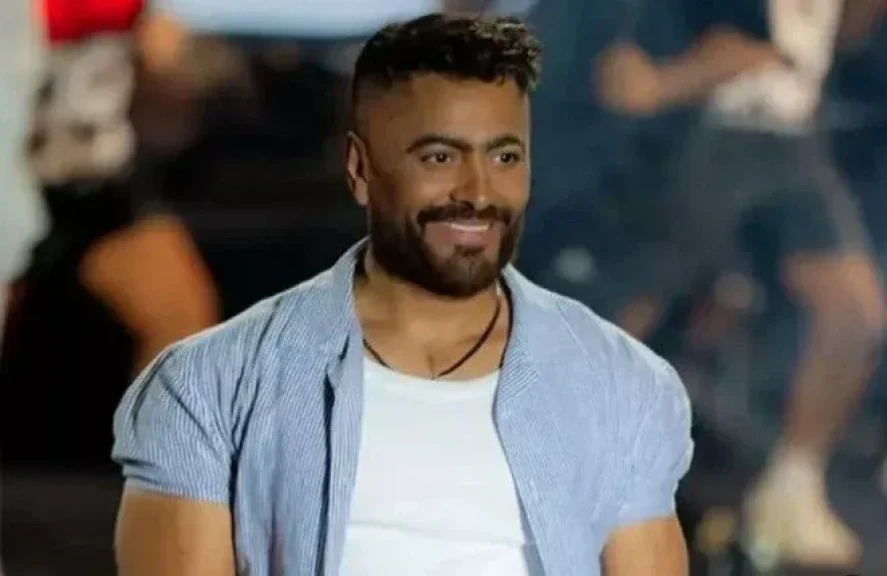 تامر حسني يكشف حقيقة تعرضه لخطأ طبي