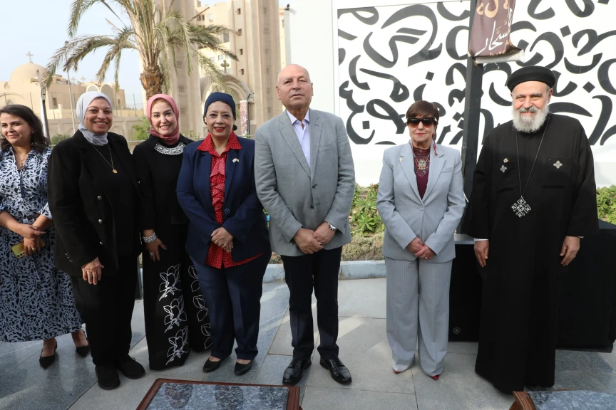 بالصور .. محافظ القاهرة يشهد إحتفالية مرور عام على افتتاح مكتبة ”اقرأ نون السحار” بمدينة نصر