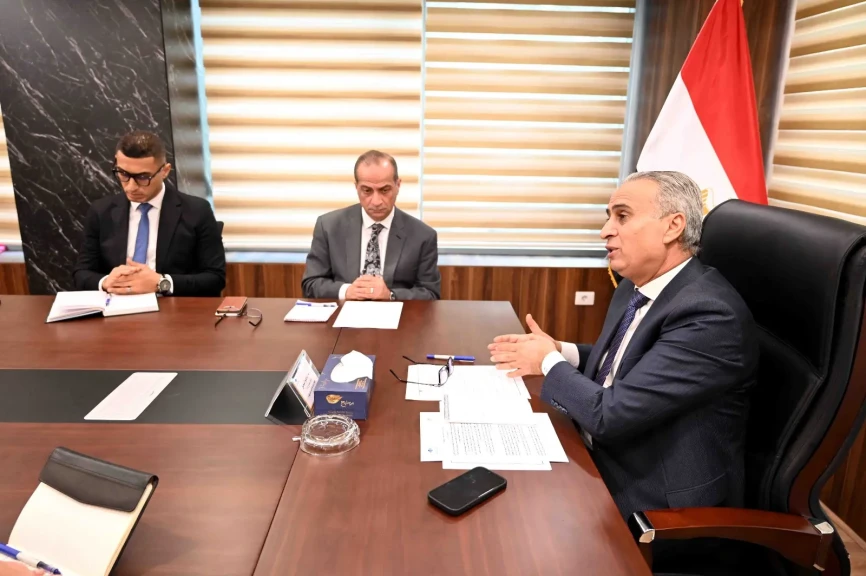 جهاز حماية المستهلك يحذر من  العروض الوهمية خلال موسم تخفيضات الجمعة البيضاء .. ويؤكد عقوبة الإعلان المُضلل تصل إلى مليوني جنيه