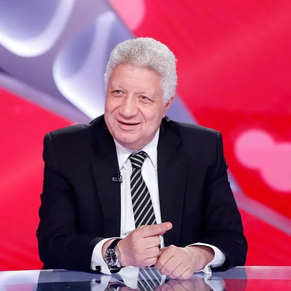 الحكم  بتغريم مرتضى منصور 15 ألف جنيه لسبه مبروك عطية