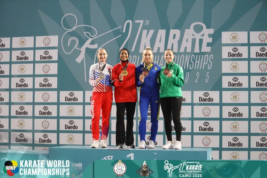 بعد غياب 37 عامًا.. وزير الشباب والرياضة يهنئ منتخب الكاراتيه لتصدرهم بطولة العالم بالقاهرة