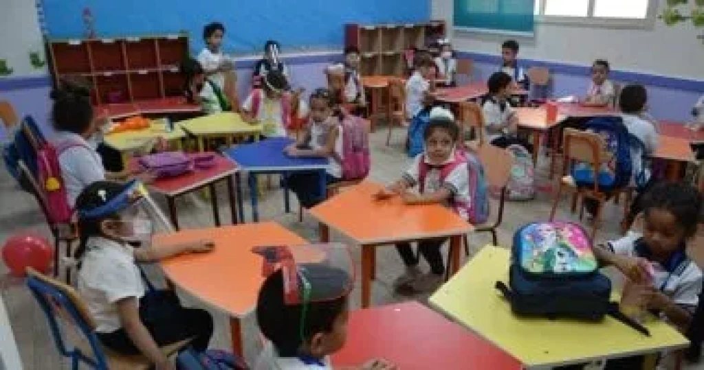 دعوى تطالب  بسحب تراخيص مدرسة سيدز ومنعها من مزاولة النشاط